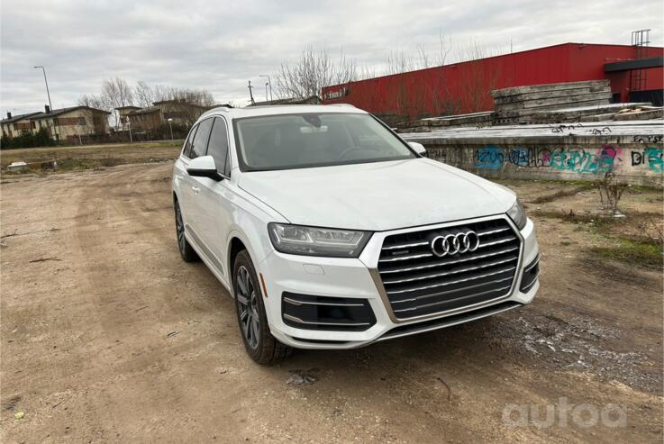 Audi Q7 4M Crossover