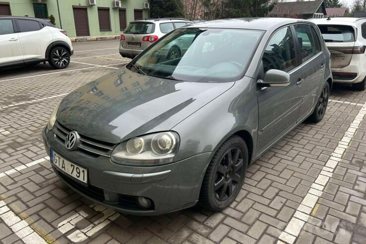 Volkswagen Golf 5 generation Hatchback 5-doors