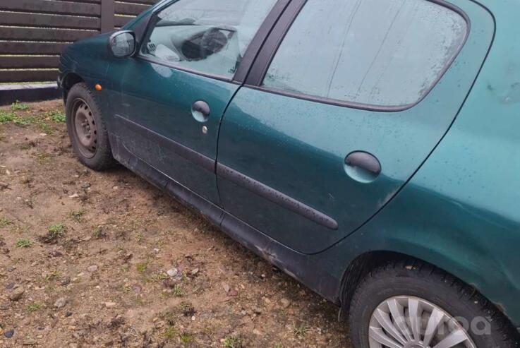 Peugeot 206 1 generation Hatchback 5-doors