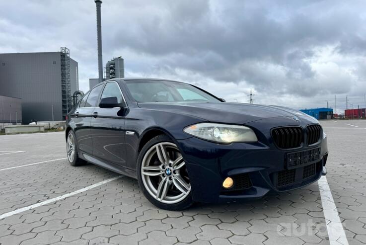 BMW 5 Series F07/F10/F11 Sedan