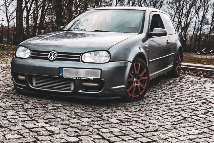 Volkswagen Golf GTI 4 generation