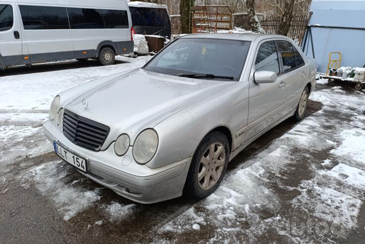 Mercedes-Benz E-Class W210/S210 [restyling] Sedan