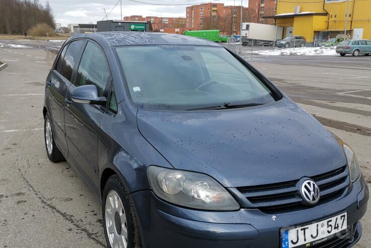 Volkswagen Golf Plus 1 generation