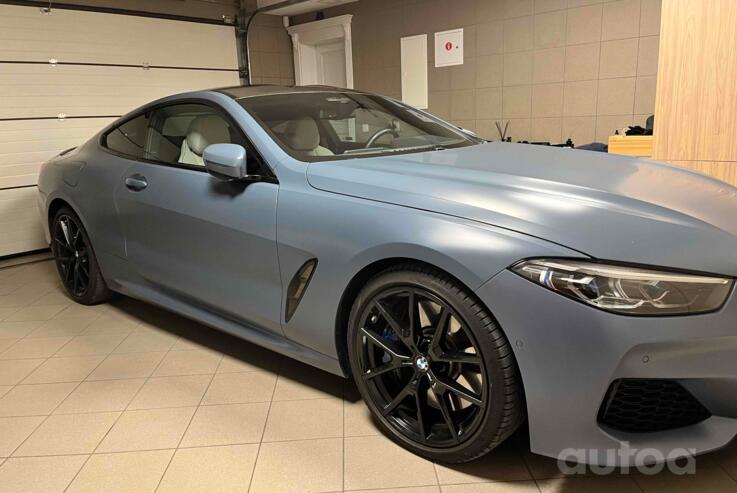 BMW M8