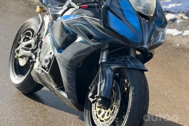Honda CBR