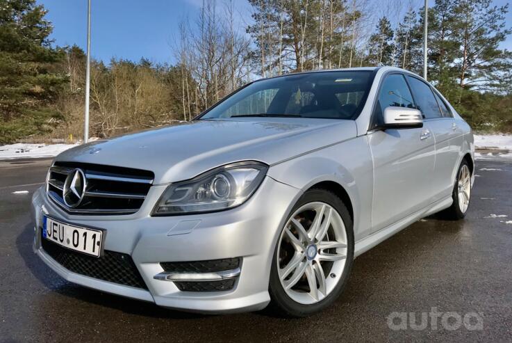 Mercedes-Benz C-Class W204/S204/C204 [restyling] Sedan 4-doors