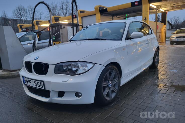 BMW 1 Series E81/E82/E87/E88 [restyling] Hatchback 3-doors