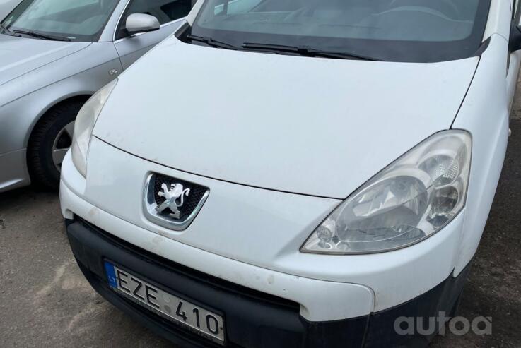 Peugeot Partner 2 generation Tepee minivan