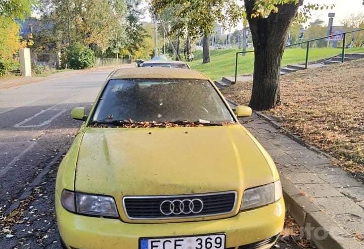 Audi A4 B5 Avant wagon 5-doors