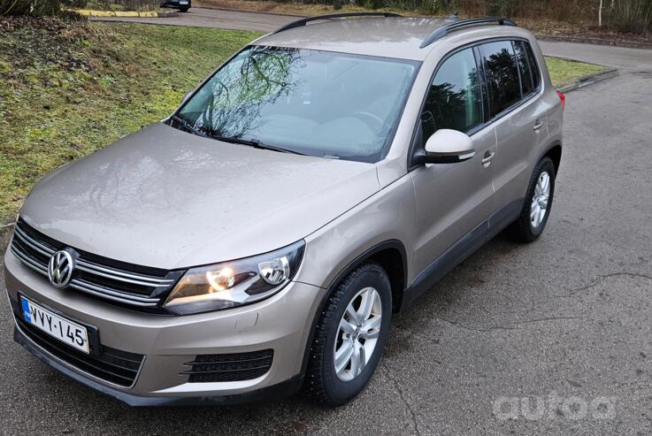 Volkswagen Tiguan 1 generation [restyling] Crossover