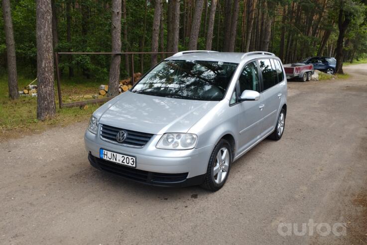 Volkswagen Touran 1 generation Minivan