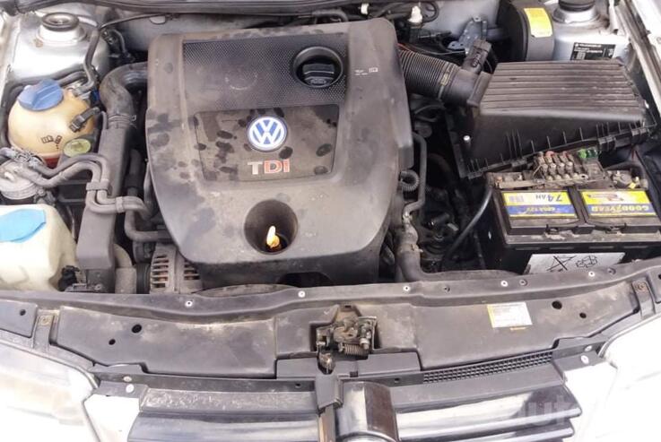 Volkswagen Bora 1 generation Sedan