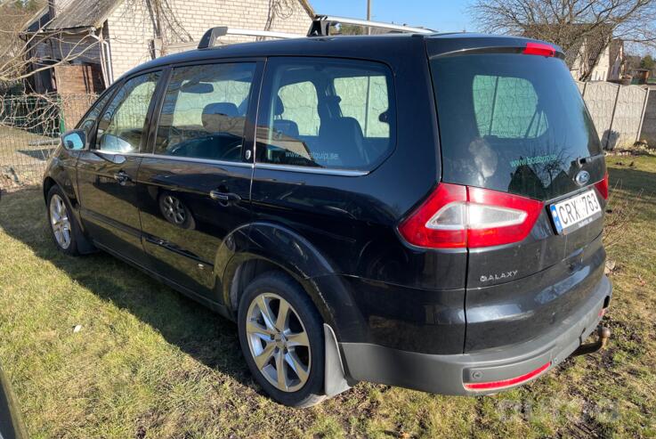 Ford Galaxy 2 generation Minivan