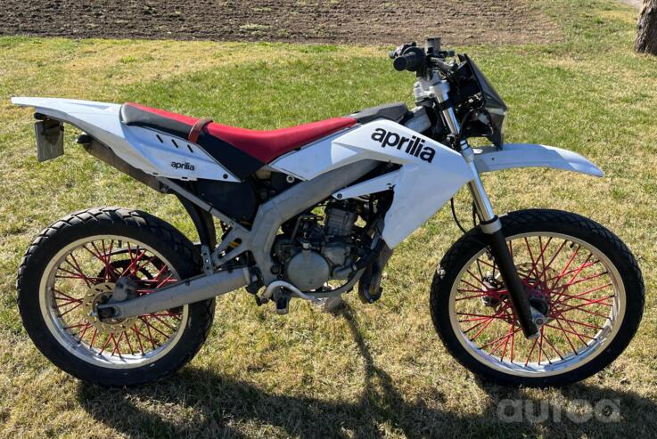 Aprilia SX