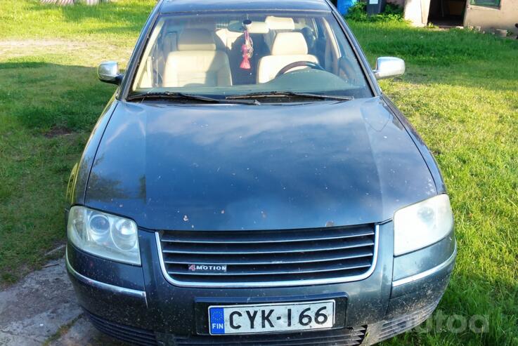 Volkswagen Passat Variant 1 generation wagon (5 doors)