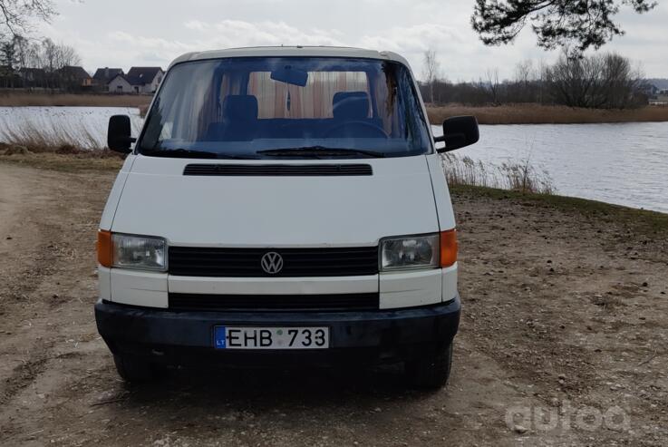 Volkswagen Transporter T4 Minivan 4-doors