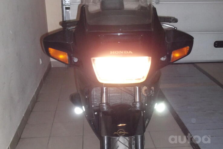 Honda ST