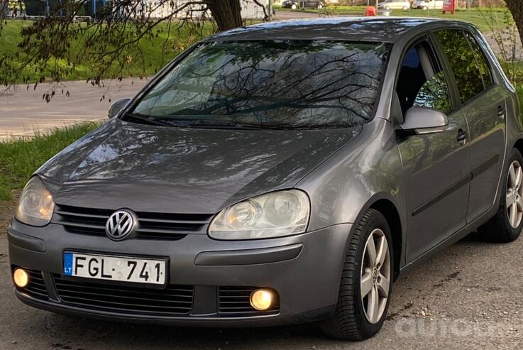 Volkswagen Golf 5 generation Hatchback 5-doors