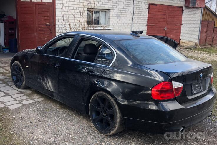 BMW 3 Series E90/E91/E92/E93 Sedan