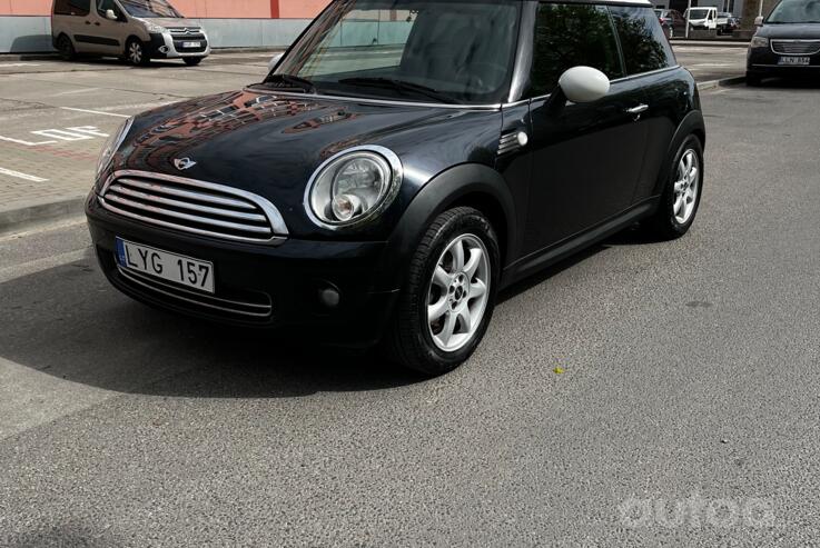 Mini Cooper R56 Hatchback