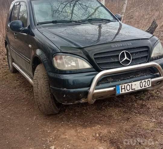 Mercedes-Benz M-Class W163 AMG crossover 5-doors
