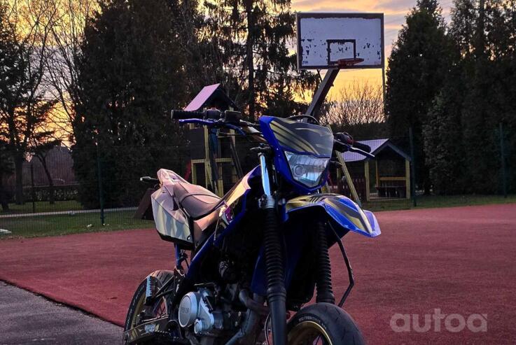 Yamaha WR
