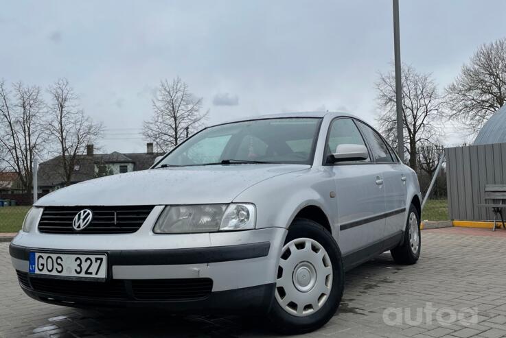 Volkswagen Passat B5 Sedan 4-doors