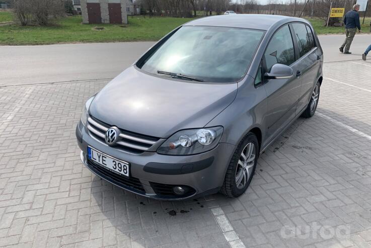 Volkswagen Golf Plus 1 generation