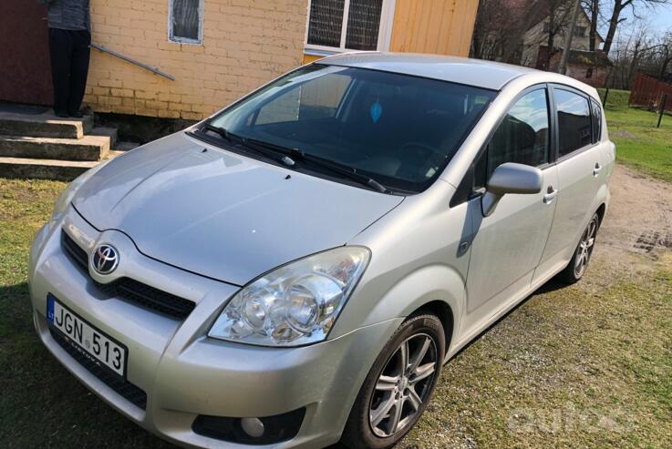 Toyota Corolla Verso 1 generation [restyling] Minivan