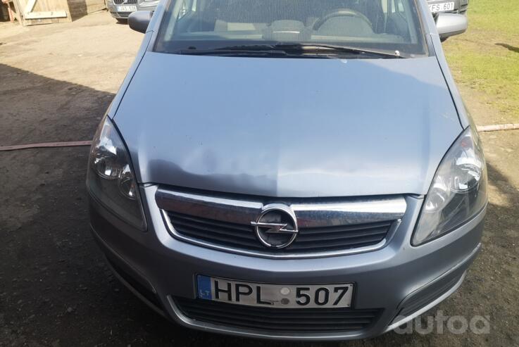 Opel Zafira B Minivan 5-doors