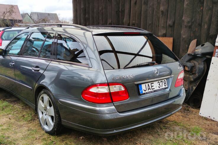 Mercedes-Benz E-Class W211/S211 wagon 5-doors