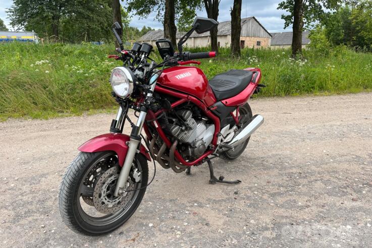 Yamaha XJ