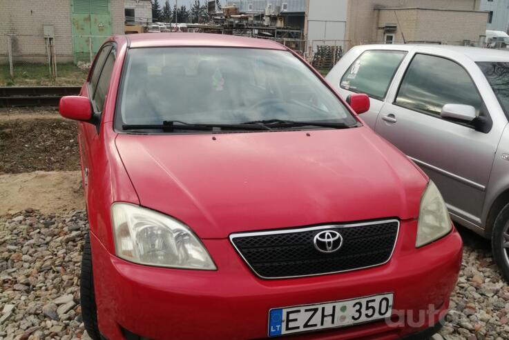 Toyota Corolla E120 Hatchback 5-doors