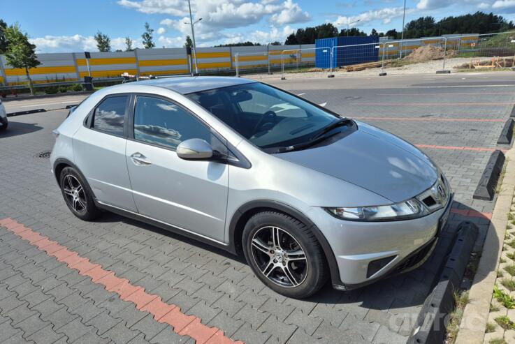 Honda Civic 8 generation [restyling] Hatchback 5-doors
