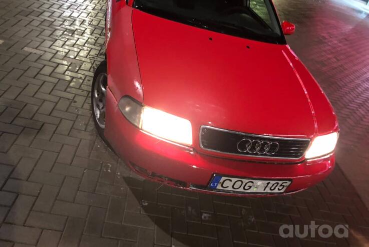 Audi A4 B5 Avant wagon 5-doors