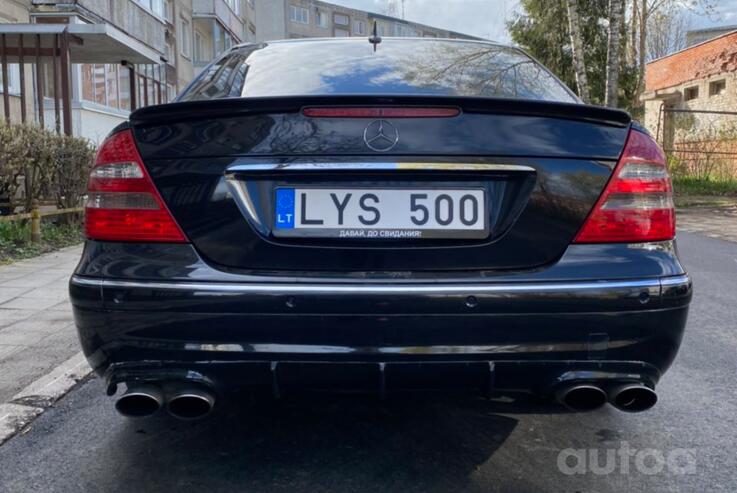 Mercedes-Benz E-Class W211 Sedan