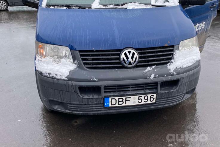 Volkswagen Transporter T5 Minivan 4-doors