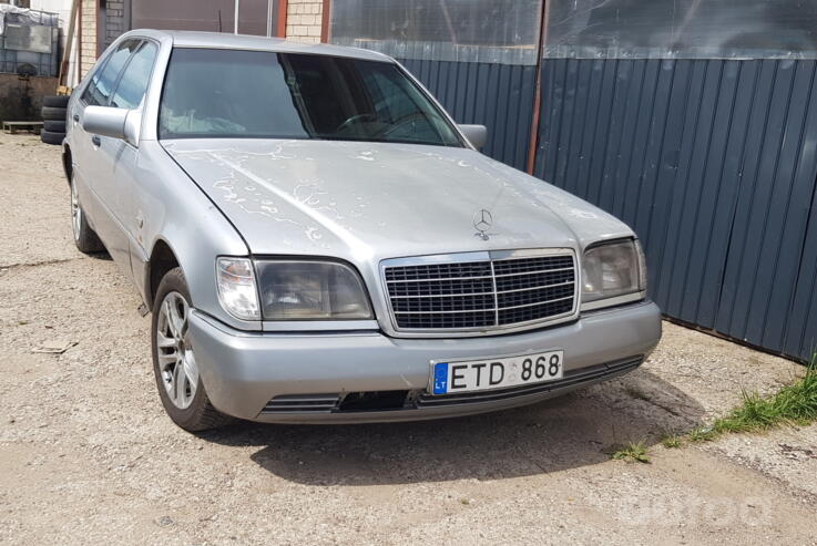Mercedes-Benz S-Class W140 Sedan