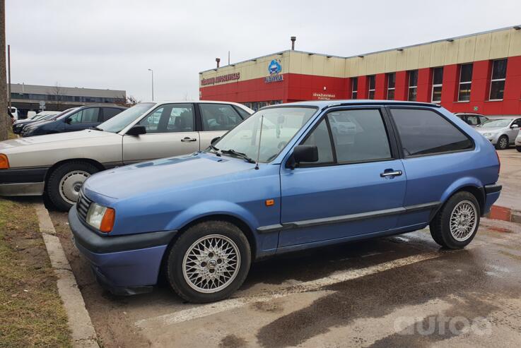 Volkswagen Polo 2 generation [restyling] Hatchback