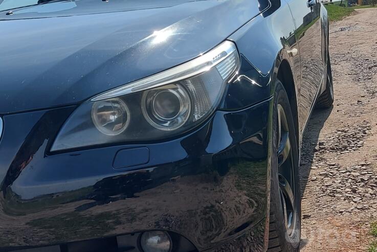 BMW 5 Series E60/E61 Touring wagon