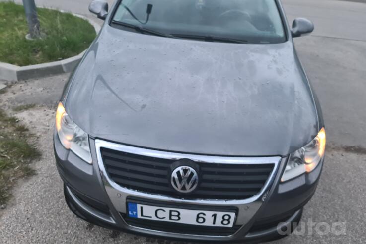 Volkswagen Passat B6 wagon 5-doors