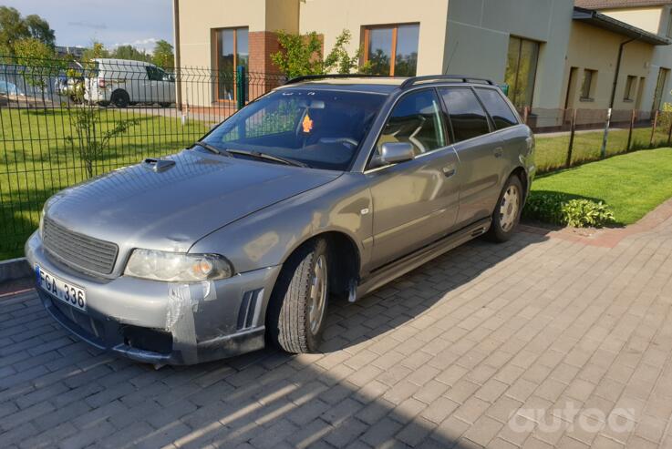Audi A4 B5 Avant wagon 5-doors