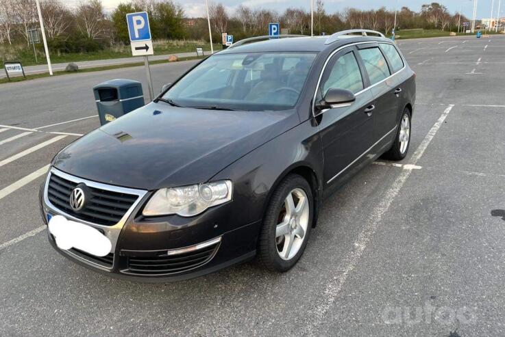 Volkswagen Passat B6 wagon 5-doors