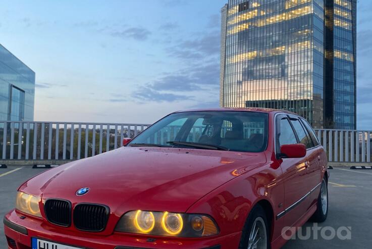 BMW 5 Series E39 Touring wagon