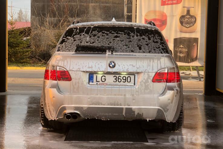 BMW 5 Series E60/E61 Touring wagon