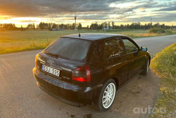 Audi A3 8L [restyling] Hatchback