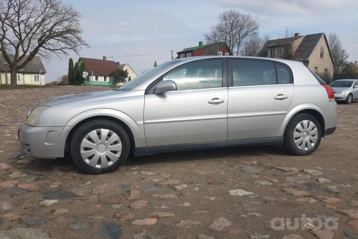 Opel Signum C Hatchback