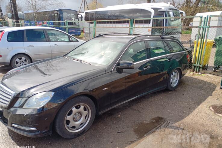Mercedes-Benz E-Class W212/S212/C207/A207 wagon 5-doors