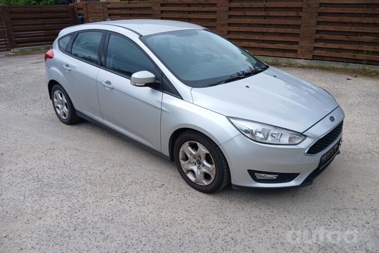 Ford Focus 4 generation Hatchback