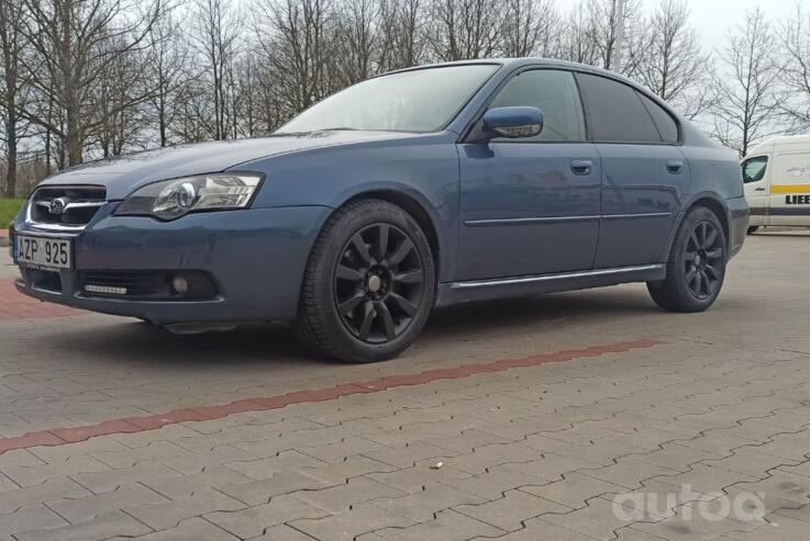 Subaru Legacy 4 generation Sedan